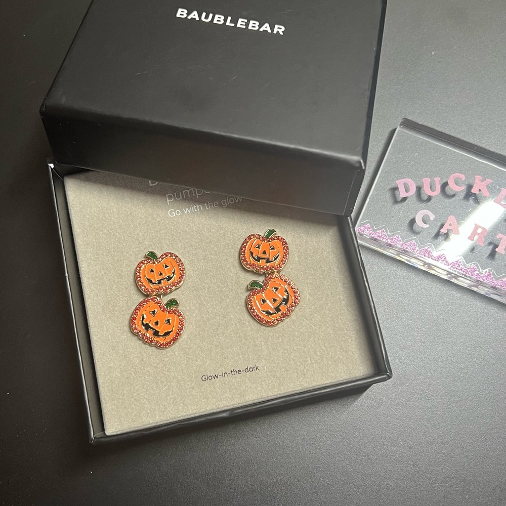 NEW BaubleBar Pumped Up Halloween Earrings 🎃